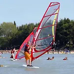 Bella Italia Glicine - Garda 22081 דירה *
